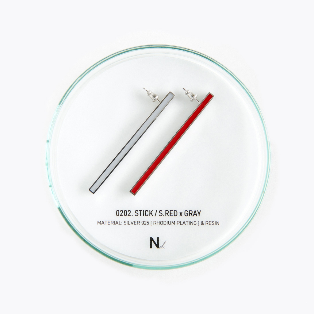 ピアス：STICK / シルバー・グレーｘレッド