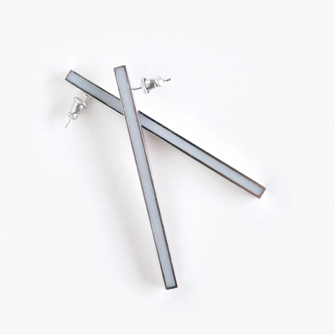 ピアス：STICK / シルバー・グレーｘレッド